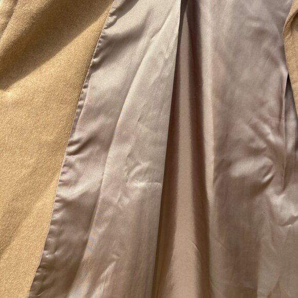 Vintage Wool Coat by Pendleton - Picture 5 of 6